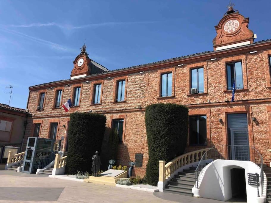 Duplex Atypique 20' De Toulouse Lägenhet Leguevin Exteriör bild